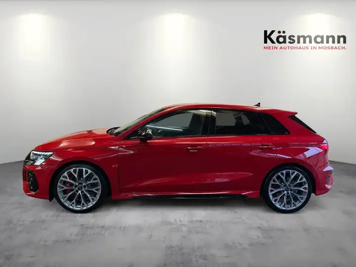 AUDI RS3 — photo 1
